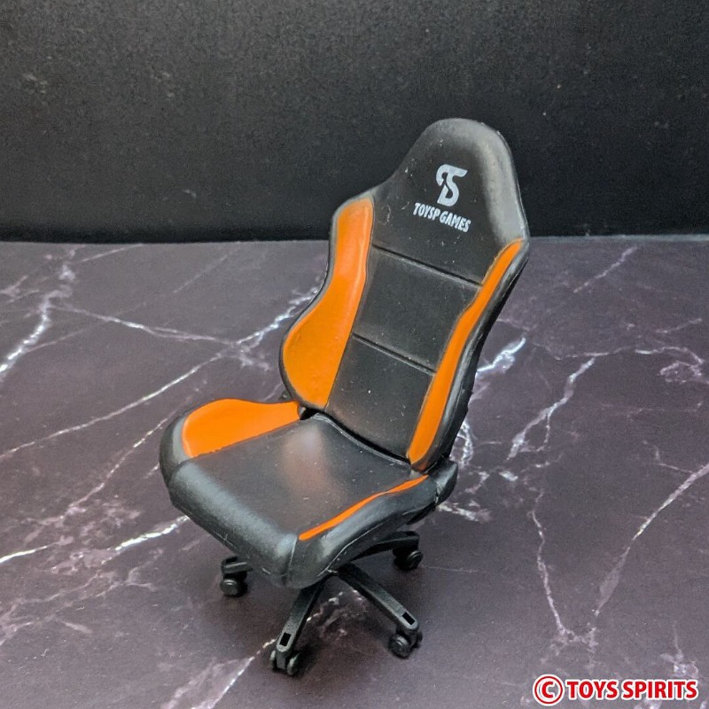 Boneca Original do Japão, Cade - Esports Gaming Free Fire avaliação e preço